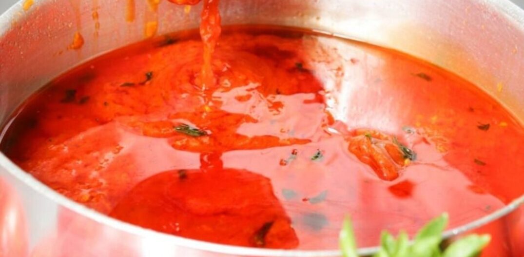 O molho de tomate caseiro perfeito. Foto: Marcos Mendes/Estadão