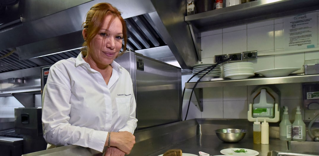 Chef Leonor Espinosa, do restaurante Leo, é eleita a Melhor Chef Feminina do Mundo em 2022. Foto: Luis ACOSTA / AFP