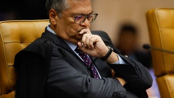SUPREMO BRASÍLIA DF 04.12.2025 STF/ SESSÃO PLENÁRIA POLÍTICA - O ministro do Supremo Tribunal Federal ( STF) Flávio Dino durante sessão Plenária no Supremo Tribunal Federal ( STF) realizada na tarde desta quinta-feira 04 na sede da Corte em Brasília. FOTO: WILTON JUNIOR/ ESTADÃO. Foto: WILTON JUNIOR