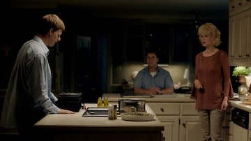 Lucas Hedges, Russell Crowe e Nicole Kidman em cena de 'Boy Erased'. Foto: Focus Features