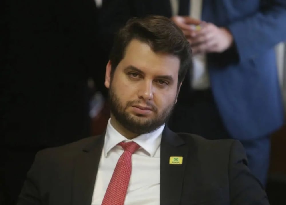 Toffoli nega pedido de regime semiaberto para Filipe Martins, condenado pela trama golpista
