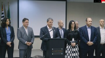 Tarcísio de Freitas apresentou os coordenadores da equipe de transição. Foto: Divulgação
