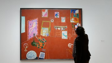 Obras que aparecem no quadro 'Ateliê Vermelho' (1911), de Henri Matisse, integram mostra no MoMA. Foto: Timothy A. Clary / AFP