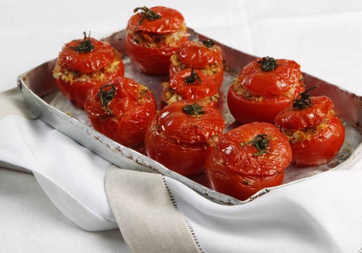 Tomates feitos pela chef Heloisa Bacellar