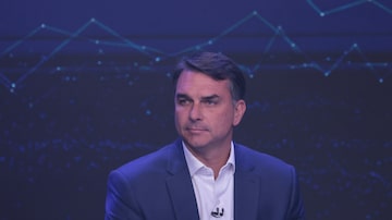 18-10-2026 ELEIÇÕES 2026 / DEBATE LULA E FLAVIO BOLSONARO - Flávio Bolsonaro (PL) e Luiz Inácio Lula da Silva (PT) durante o primeiro debate entre os candidatos à Presidência no segundo turno que acontece neste domingo (18/10). Promovido pela Band e Estadão. Foto: Werther Santana/Estadão. Foto: Werther Santana/Estadao