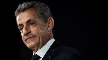 Tribunal francês entrega veredicto de caso de suborno e tráfico de influência do ex-presidenteNicolas Sarkozy nesta segunda-feira, 1º. Foto: AFP