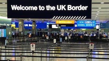 Grupo foi impedido de embarcar em voo da British Airways/Iberia que fazia a rota entre Londres e Madri. Foto: Ben Fathers/AFP