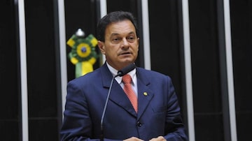 Pronto, falei! 'Fiquei com Dilma, fico com Temer', defende deputado Aelton Freitas sobre permanência na base. Foto: Renato Araújo / Câmara dos Deputados
