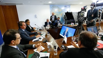 Bolsonaroassiste à participação do presidente argentino Alberto Fernández na cúpula do Mercosul. Foto: Alan Santos/PR