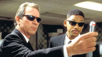Agentes K e J. Tommy Lee Jones e Will Smith, em 1997. Foto: COLUMBIA PICTURES