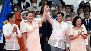 O presidente Ferdinand Marcos Jr. e a vice-presidente filipina Sara Duterte, filha do ex-presidente filipino Rodrigo Duterte. Foto: Aaron Favila