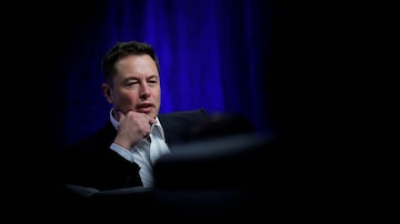 Elon Musk é atualmente a pessoa mais rica do mundo, com um patrimônio líquido de US$ 226.6 bilhões

