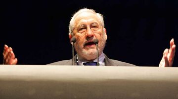 Joseph Stiglitz, vencedor do Prêmio Nobel de Economia de 2001 durante palestra na Expo Management 2008, no Transamérica Expo Center, em São Paulo. 10/11/2008. Foto: Antonio Milena/AE