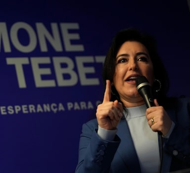 Senator Simone Tebet announces her candidacy for president with the Democratic Movement Party in Brasilia, Brazil, Wednesday, May 25, 2022. Tebet is now the only female candidate for president and hopes to position herself as an alternative in the race of Lula and Bolsonaro in October elections. (AP Photo/Eraldo Peres)