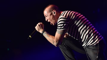 Chester Bennington, do Linkin Park, numa apresentação em 2014. Foto: John Shearer/Invision/AP