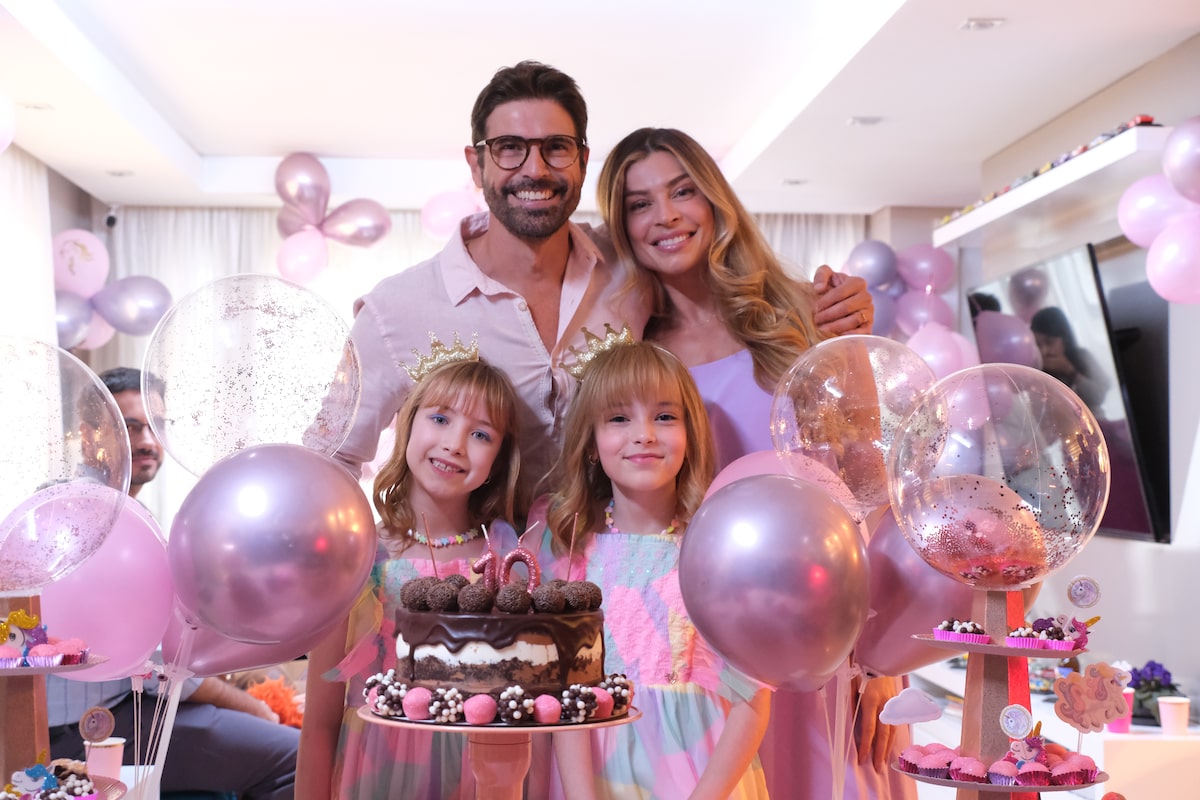 Reynaldo Gianecchini e Grazi Massafera estrelam 'Uma Família Feliz' / Divulgação