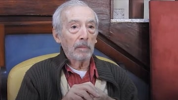 Ex-editor da revista Placar, Milton Coelho da Graça morre aos 90 anos vítima da covid-19. Foto: Reprodução/Youtube