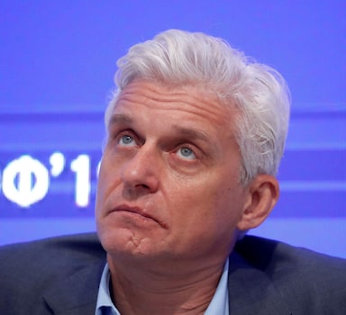 FILE PHOTO: Russian business tycoon Oleg Tinkov attends a session of the St. Petersburg International Economic Forum (SPIEF), Russia, June 7, 2019. REUTERS/Maxim Shemetov/File Photo