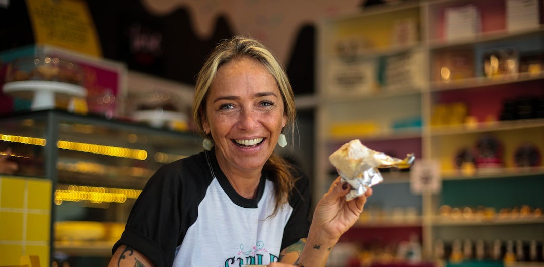 A chef Carole Cremacelebra 20 anos da confeitaria que leva seu nome na capital paulista. Foto: Felipe Rau/Estadão