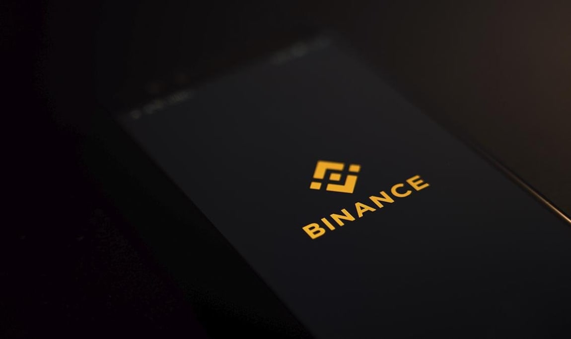 Binance sofre suposto ataque hacker bilionário; corretora investiga