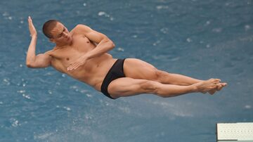 César Castro volta a competir ainda nesta terça-feira no Rio. Foto: Christophe Simon/AFP