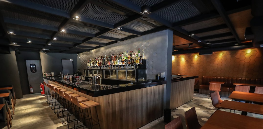 O Tan Tan Noodles Bar, que fica em São Paulo, é oúnico brasileiro a aparecer no ranking da The World 's 50 Best Bars 2021. Foto: GABRIELA BILO / ESTADÃO