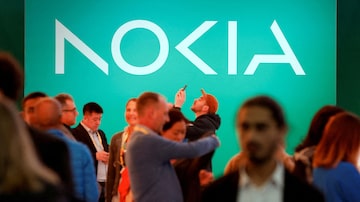 FILE PHOTO: New Nokia's logo is displayed before GSMA's 2023 ahead of the Mobile World Congress (MWC) in Barcelona, Spain February 26, 2023. REUTERS/ Albert Gea/File Photo. Foto: Albert Gea/Reuters