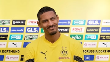Recuperado de câncer no testículo, Haller pode estrear pelo Borussia Dortmund ainda nesta semana. Foto: Reprodução/Borussia Dortmund