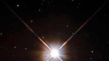 Proxima Centauri, a estrela conhecida mais próxima do nosso Sol. Foto: ESA Hubble e NASA via The New York Times