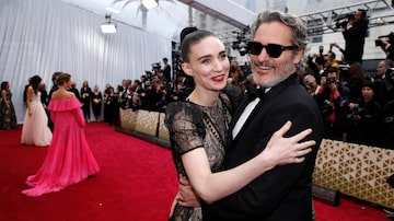 Segundo um colega de Joaquin Phoenix, o filho do ator com Rooney Mara já teria nascido. Foto: Mike Blake / Reuters
