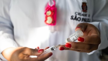 Enfermeiras de São Paulo afirmam que população paulista tem escolhido qual imunizante tomar e prejudicado o calendário na capital. Foto: TIAGO QUEIROZ / ESTADÃO