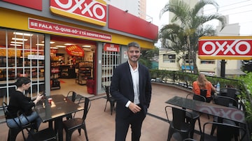 SÃO PAULO 24/10/2023 ECONOMIA OXXO DAVID PESTANA - David Pestana, diretor geral de expansão do Grupo Nós, dono da rede Oxxo, de lojas de proximidade. FOTO ALEX SILVA/ESTADAO . Foto: Alex Silva
