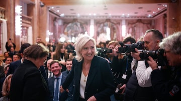 O partido francês de extrema-direita Reagrupamento Nacional, de Marine Le Pen, deve ganhar força nas próximas eleições do Parlamento Europeu 
