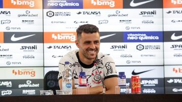 Júnior Moraes foi apresentado oficialmente pelo Corinthians na tarde desta terça-feira. Foto: Divulgação