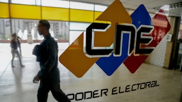 Poder Eleitoral autoriza avanço do processo para o revogatório contra Maduro. Foto: FEDERICO PARRA/AFP