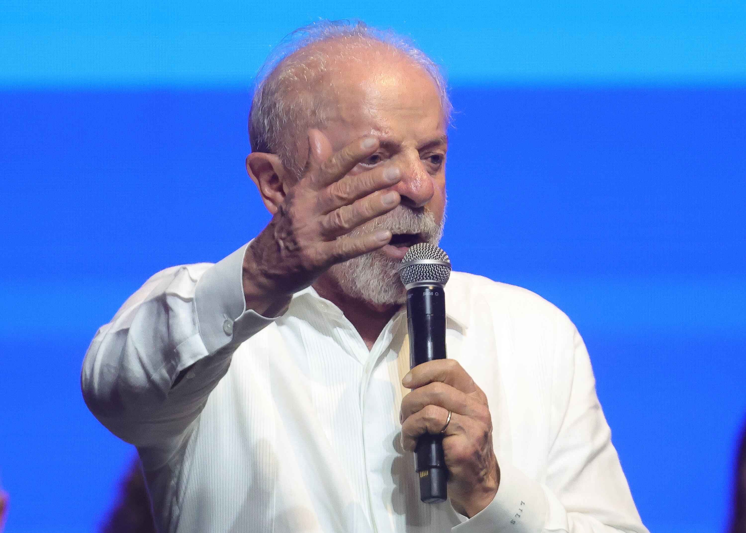 Porcentual dos eleitores que classificam o governo Lula como ótimo ou bom recuou de 32% para 29%.