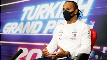 Hamilton conquistou o seu sétimo título na Fórmula 1 no GP da Turquia. Foto: Antonin Vincent / AFP