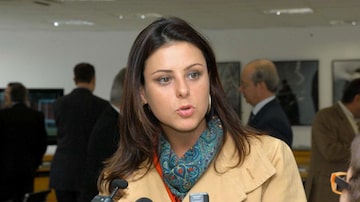 Candidata às eleições italianas Renata Bueno. Foto: Divulgação / 2013