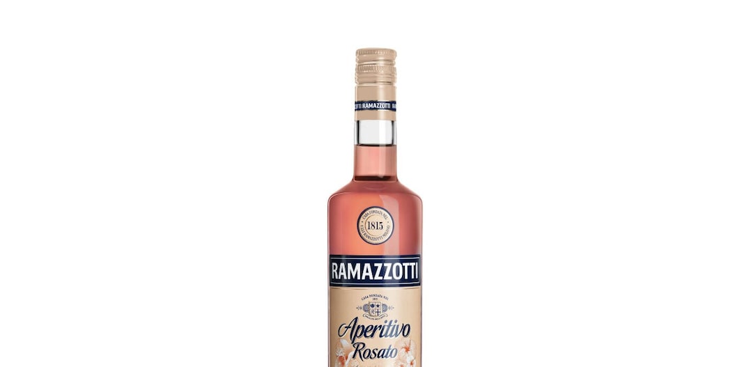 Amaro italiano Ramazzotti, em sua versão Rosatto. Foto: Ramazzoti 