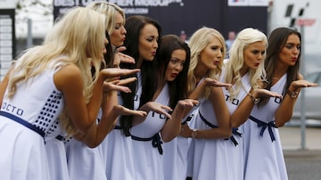 Novos proprietários da Fórmula 1 proibiram a presença das mulheres sob o argumento de que a tradição estava superada. Foto: Darren Staples/ Reuters