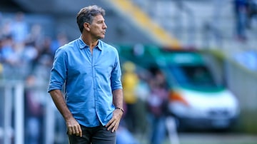 Renato Gaúcho exalta time alternativo do Grêmio em vitória sobre o Paraná. Foto: Lucas Uebel/Grêmio