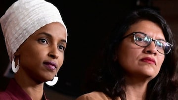 As democratas Ilhan Omar e Rashida Tlaib foram alvo de ataques de Trump. Foto: REUTERS/Erin Scott