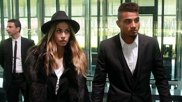Player Kevin-Prince Boateng of Italian soccer club AC Milan and his spouse Melissa Satta leave after a meeting with FIFA President Sepp Blatter the FIFA headquarters in Zurich March 22, 2013. REUTERS/Arnd Wiegmann  (SWITZERLAND - Tags: SPORT SOCCER). Foto: Arnd Wiegmann/Reuters