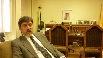 O diplomata Paulo Cesar de Oliveira Campos, em 2012, quando ocupava o posto de embaixador do Brasil na Espanha. Foto: Karla Mendes/ AE