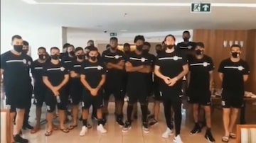 Jogadores do Corinthians negam intenção de realizar greve por salários atrasados. Foto: Reproduação / Instagram / Cássio