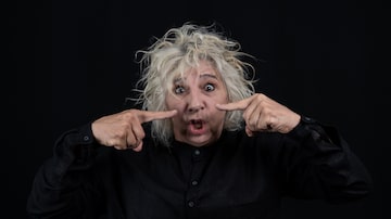 Denise Stoklos apresentará em Curitiba o espetáculo solo 'Abjeto – Sujeito', nos dias 8 e 9 de abril. Foto: Leekyung Kim