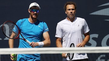 Jamie Murray e Bruno Soares ficaram com o vice do US Open. Foto: AL BELLO/AFP