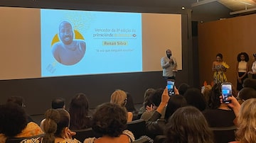 O escritor Renan Silva foi anunciado como o vencedor do Prêmio Kindle. Foto: Julia Queiroz/Estadão