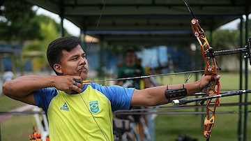Gustavo Santos quer ser o primeiro indígena brasileira numa Olimpíada. Foto: Wilton Junior/Estadão