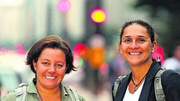 Taciana Mello e Fernanda Moura, de 47 e 42 anos, já viajaram por 11 países. Foto: Nilton Fukuda | ESTADÃO CONTEÚDO